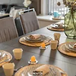Fevery Village - Spacious For 12 Guests With Enclosed Garden * Blankenberge