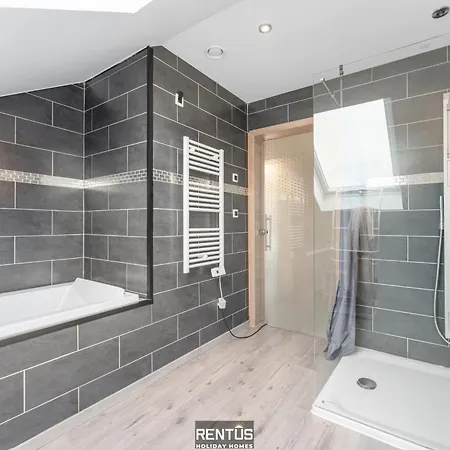 Fevery Village - Spacious For 12 Guests With Enclosed Garden * Blankenberge