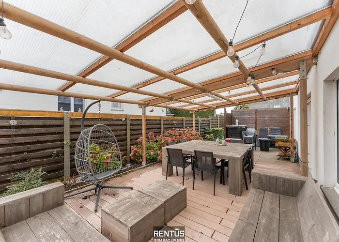 Fevery Village - Spacious For 12 Guests With Enclosed Garden *