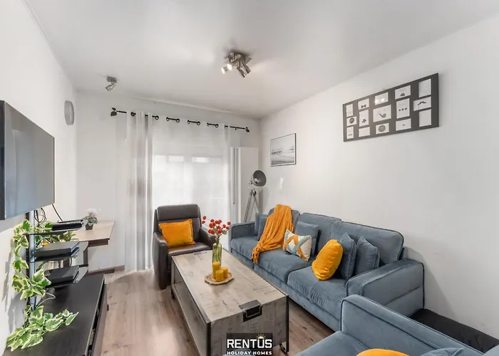 Fevery Village - Spacious For 12 Guests With Enclosed Garden בית נופש *