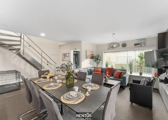 Fevery Village - Spacious For 12 Guests With Enclosed Garden * בלנקנברג