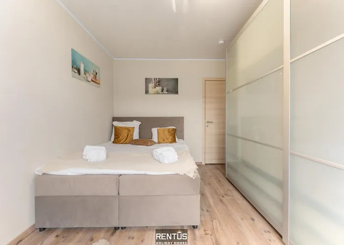 בית נופש Fevery Village - Spacious For 12 Guests With Enclosed Garden בלנקנברג