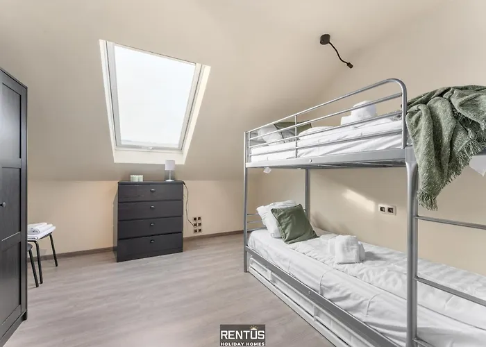 Fevery Village - Spacious For 12 Guests With Enclosed Garden * Blankenberge