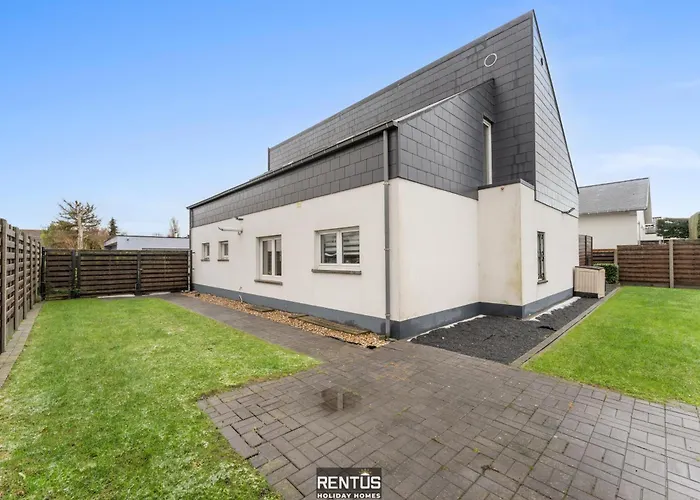 Fevery Village - Spacious For 12 Guests With Enclosed Garden בית נופש